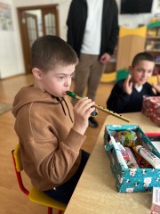 2_5201767748408987224